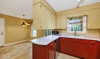 973 Fieldstone Dr, Macon, GA 31210