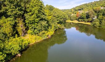 4413 Arrowhead Ridge Ln, Augusta, MO 63332