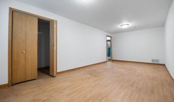 5225 Kansas Dr, Ames, IA 50014