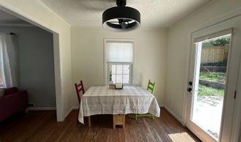 2723 FARNSWORTH Dr, Alexandria, VA 22303