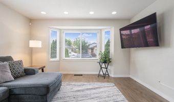 21645 SW LOIS St, Aloha, OR 97003