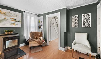 35 E Chestnut St, Augusta, ME 04330