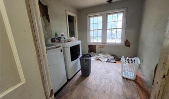 6908 NW 42nd St, Bethany, OK 73008