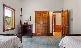 292 Berlin Rd, Bolton, MA 01740