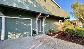 166 Hyannis Ct, Aptos, CA 95003