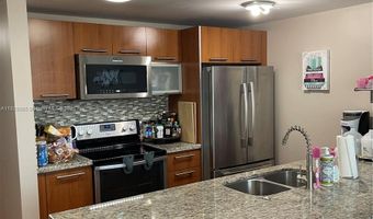 3000 NE 188th St 706, Aventura, FL 33180