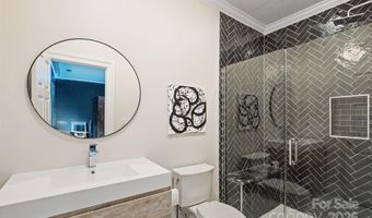 3605 Hampton Manor Dr, Charlotte, NC 28226