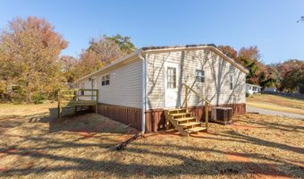 150 CAROLYN Dr, Anniston, AL 36201