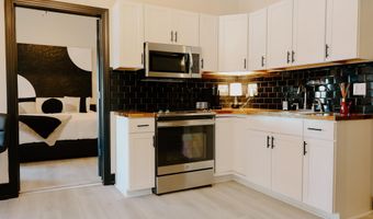 101 103 W Commerce St, Aberdeen, MS 39730