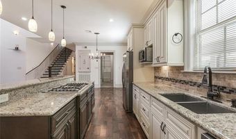 800 FRISCOVILLE Ave, Arabi, LA 70032