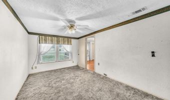109 N Mill St, Weatherford, TX 76086