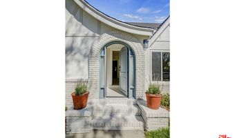 208 N Wetherly Dr, Beverly Hills, CA 90211