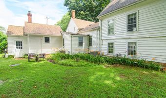 23613 FRONT St, Accomac, VA 23301