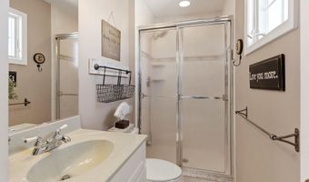502 Amber St A, Beach Haven, NJ 08008