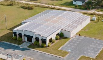 1205 W Parker St, Baxley, GA 31513