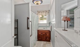 708 Hand Ave, Bay Minette, AL 36507