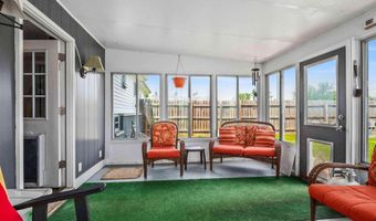 609 Old Brick Rd, Auburn, IN 46706