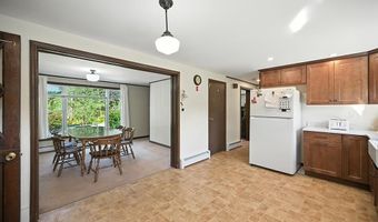 2 N Broadway, Atkinson, NH 03811