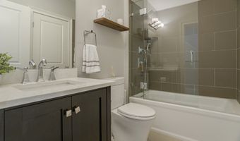 152 M St 1, Boston, MA 02127