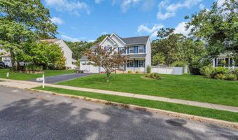 46 Ravenwood Blvd, Barnegat, NJ 08005