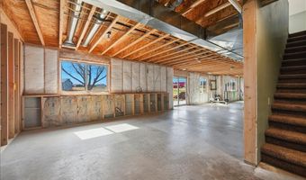 19111 Remuda Dr, Belle Fourche, SD 57717