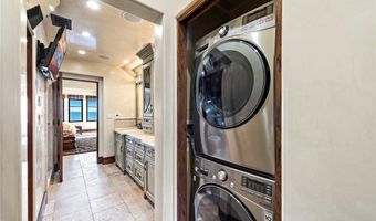 1880 N El Camino Real 48-49, San Clemente, CA 92672