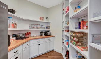 415 S Piper Ave, Ash Grove, MO 65604