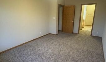 2435 Aspen Rd 204, Ames, IA 50010