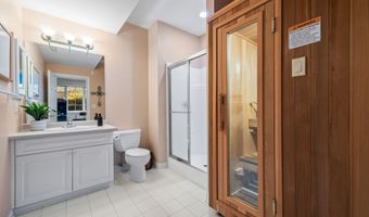 3031 Bayberry Rd, Ames, IA 50014