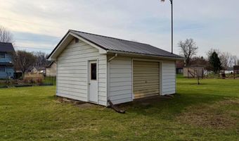 1410 Williams St, Angola, IN 46703