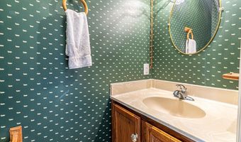 20010 Oakwood Dr, Abingdon, VA 24211