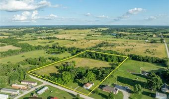 706 E 4th St, Altamont, MO 64620