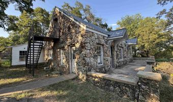 2 Triangle Ln, Batesville, AR 72501
