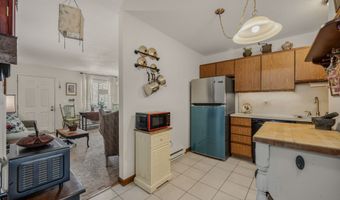 371 Emmett St 5, Bristol, CT 06010