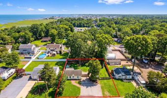 608 E Holly Blvd, Bayville, NJ 08721