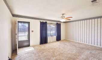 708 15th St, Abernathy, TX 79311