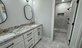 1324 S Broad St, Albertville, AL 35950