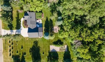 1914 12th Ave NE, Austin, MN 55912