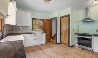 1205 E Michigan Ave, Albion, MI 49224