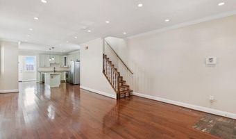 908 LONGFELLOW St NW, Washington, DC 20011