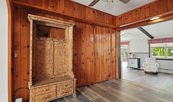 138 Suffield St, Agawam, MA 01001