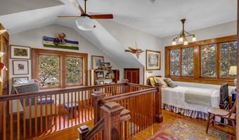 119 Washington St, Bay St. Louis, MS 39520