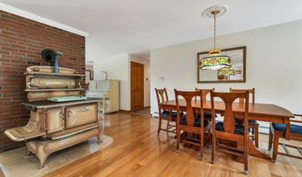 74 N Ridge Rd, Bradford, NH 03221