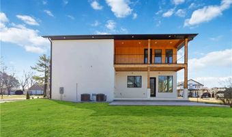 727 NE 2nd St, Bentonville, AR 72712