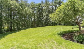 5 Mckinley Dr, Acton, MA 01720