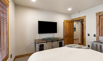 600 Grand Dr 3, Bigfork, MT 59911