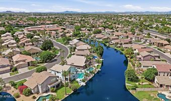 902 W AZALEA Pl, Chandler, AZ 85248