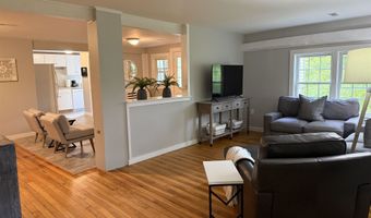31 Water St #1, Bradford, NH 03221
