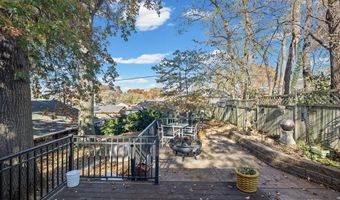 3838 Omega St, Alton, IL 62002