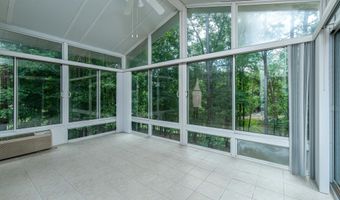 204 Ashley Oaks Dr, Blythewood, SC 29016